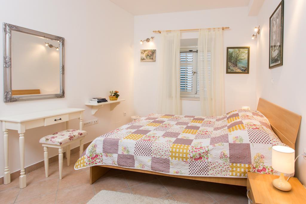 Nila'S Place Dubrovnik Kamer foto